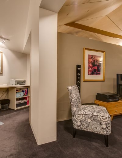 Lounge and Office Space with free WIFI