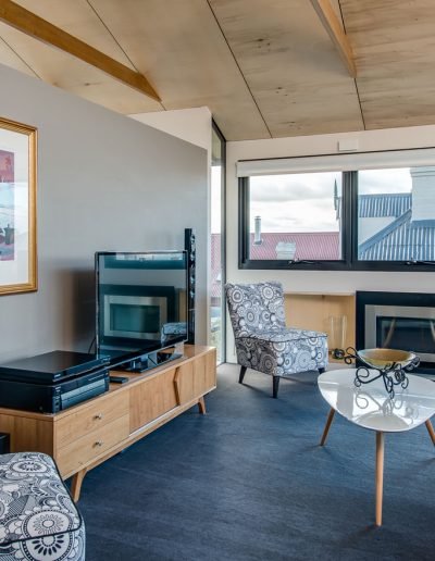 Lounge with Views